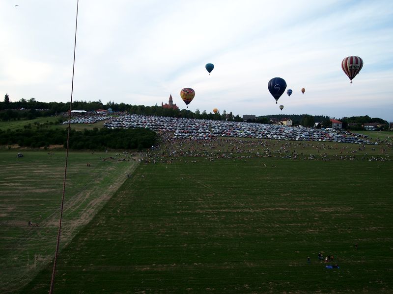 Vyhlídkový let nad loukou