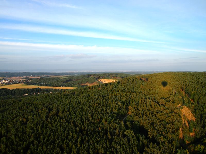 Panoramatický výhled z horkovzdušného balónu